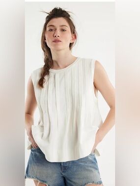 Free People We The Free Deja Tank. NWT. Clean ivory
